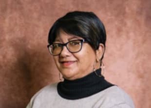 Portrait of Cllr Sandra Beukes